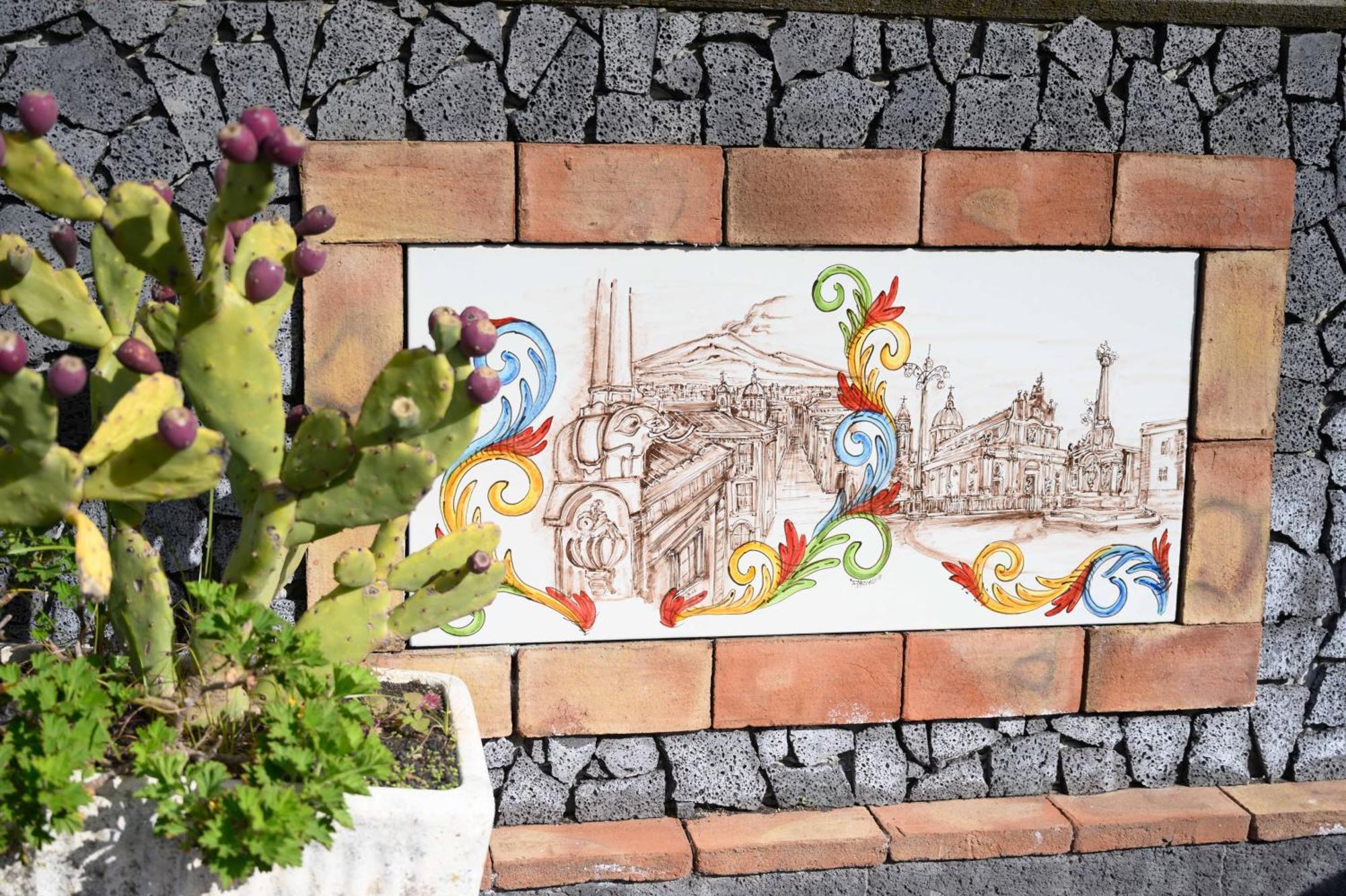 Etna Casa Del Sole Bed & Breakfast นีโกโลซี ภายนอก รูปภาพ