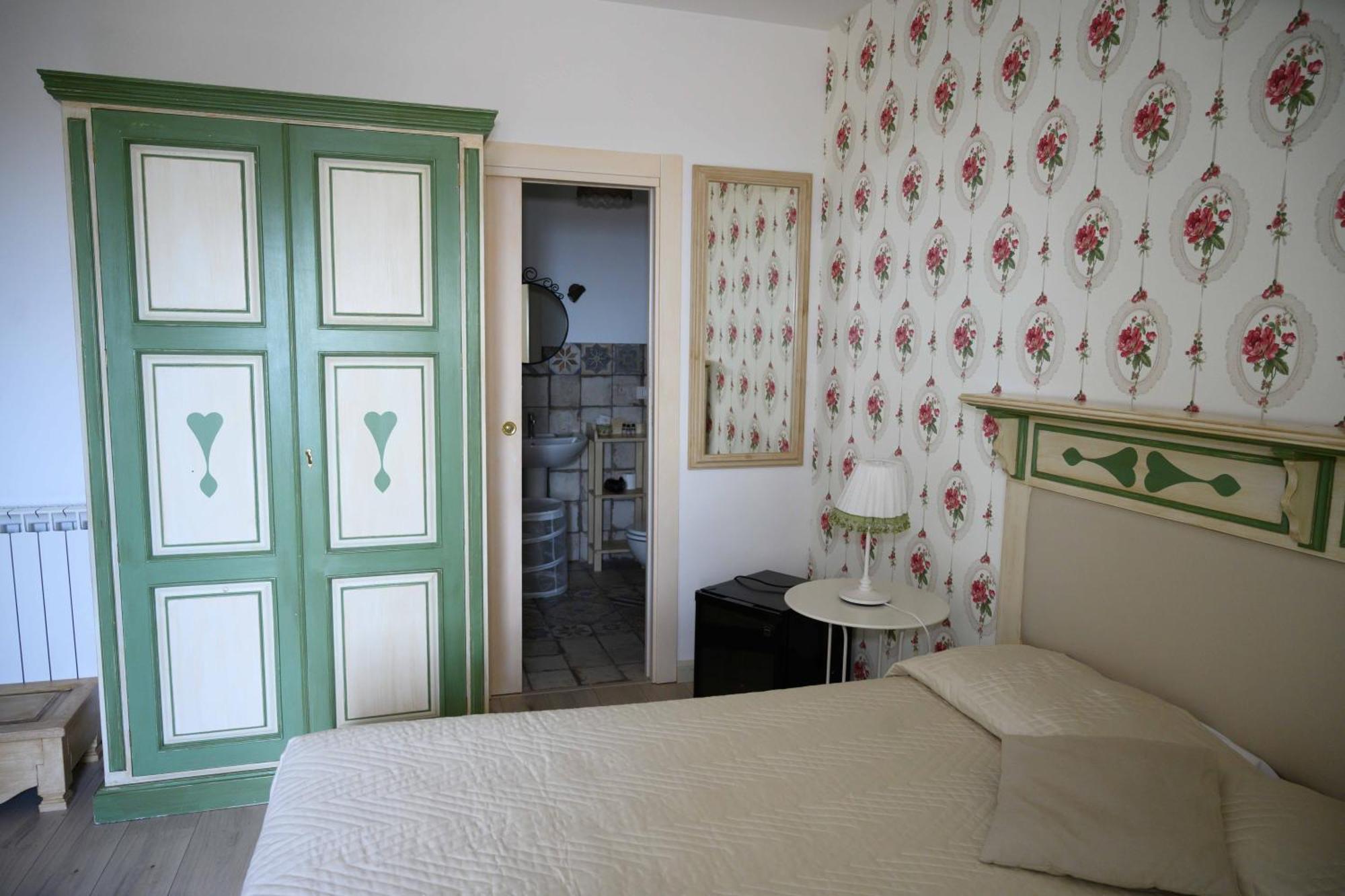Etna Casa Del Sole Bed & Breakfast นีโกโลซี ภายนอก รูปภาพ